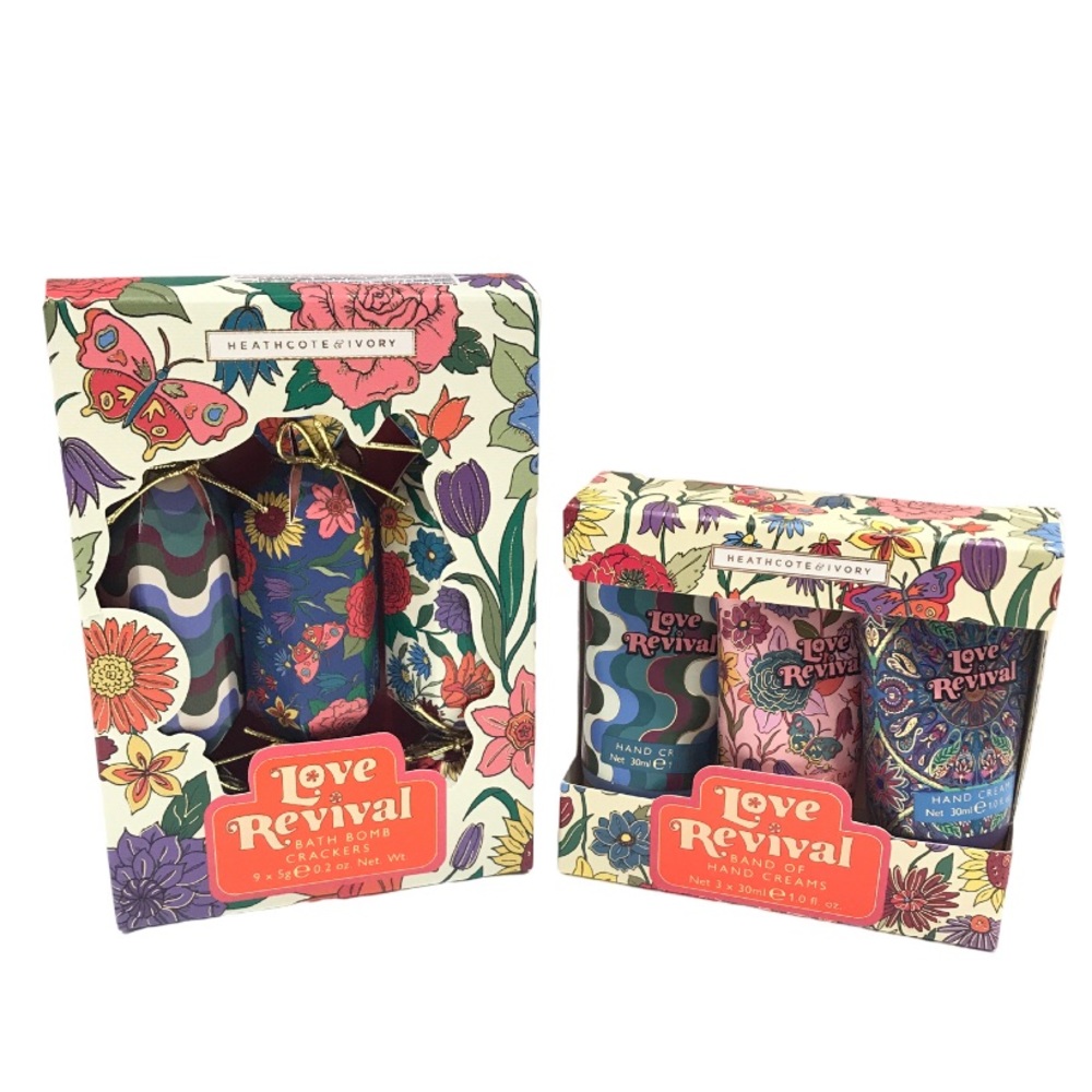 Heathcote & Ivory Love Revival Band Of Hand Creams Bath Bomb Crackers Set